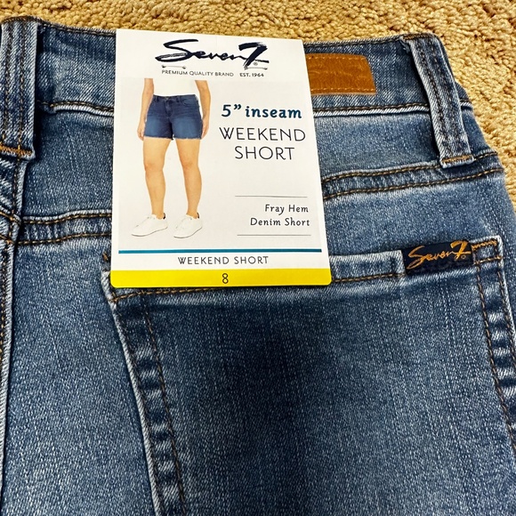 NWT Seven Weekend Denim Shorts - Picture 3 of 5